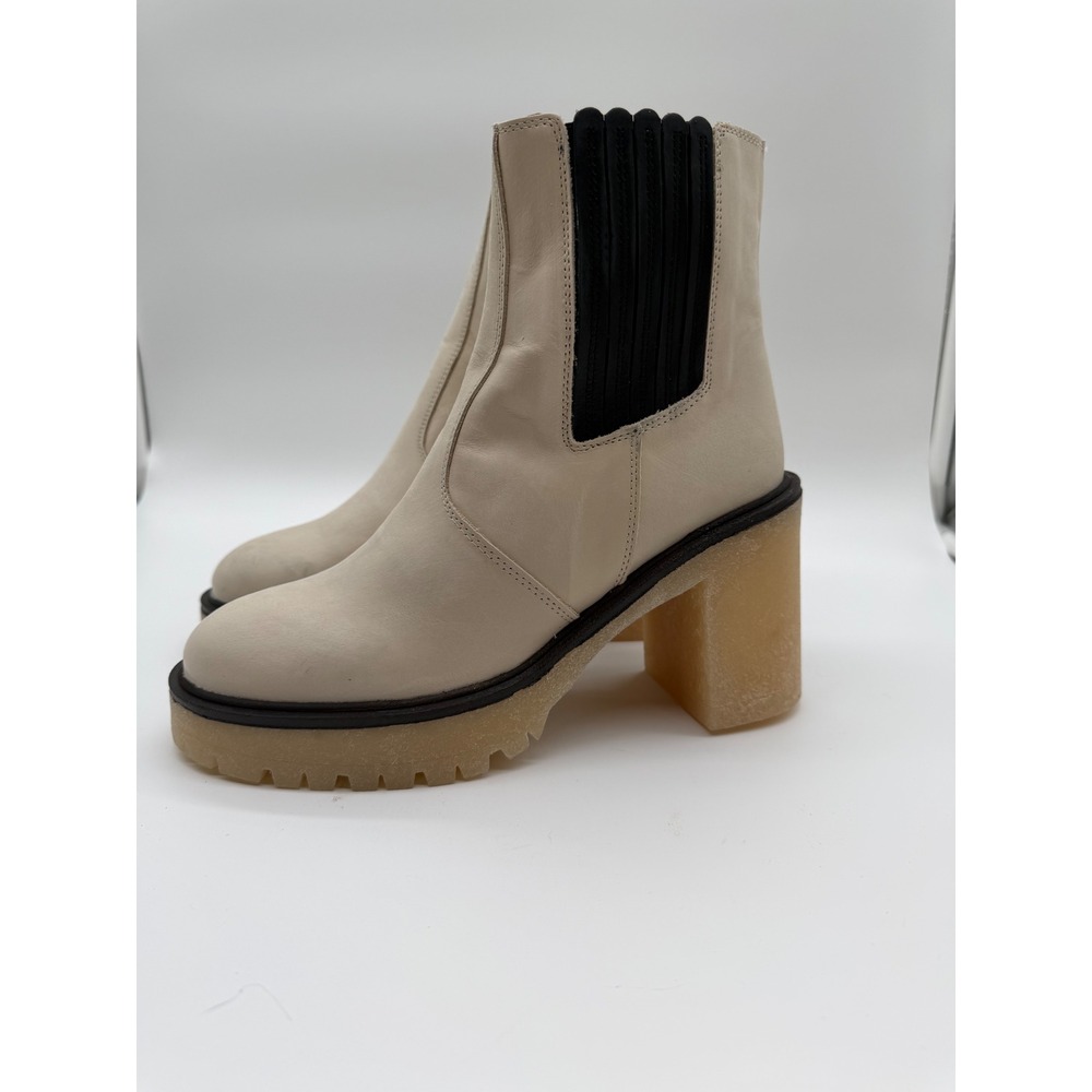 Free People James Chelsea Boot White Leather Lug Sole Ankle Boots 37.5 US 6.5